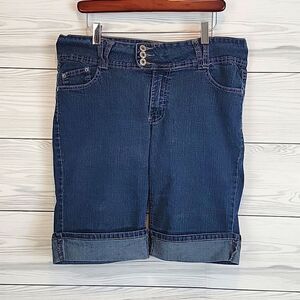 Angels Bermuda blue denim stretch jean shorts Women's Size 16